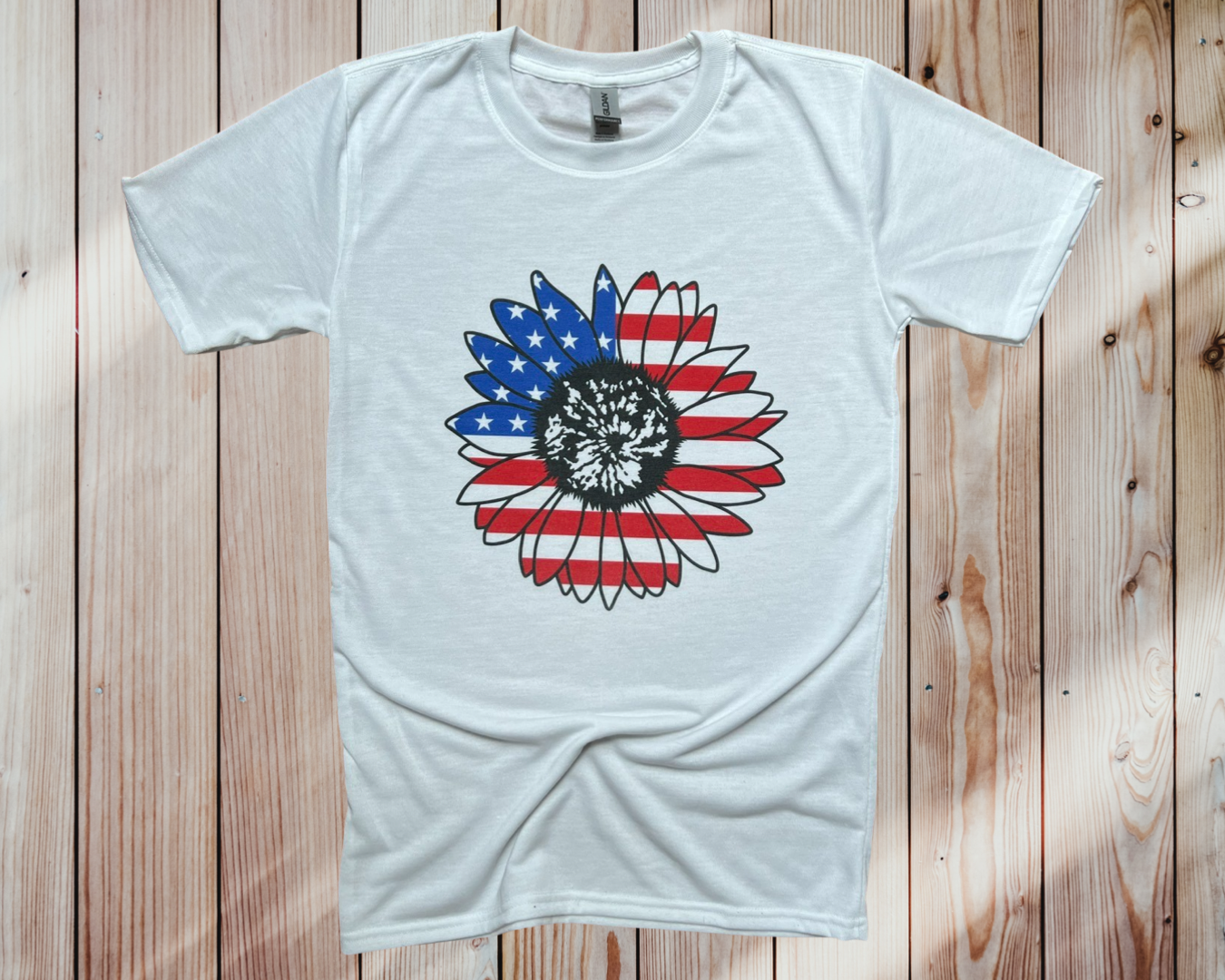 Patriotic sunflower teardrop earrings and tee